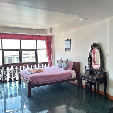 Coffeeandbeer Pansiyon Pattaya Dış mekan fotoğraf